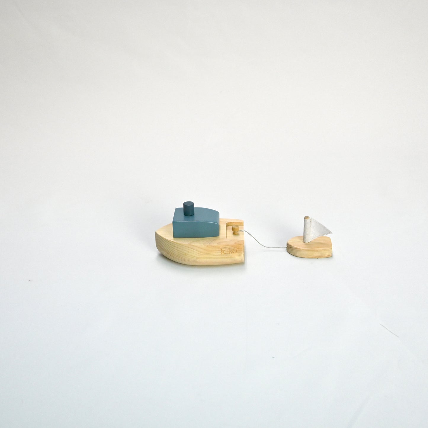 Kiko & gg Wooden Toy - Ofune Wind-Up Boat (Blue) - Rose and Friends