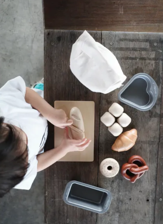 Bread Set Wooden Playset PlanToys - Rose and Friends