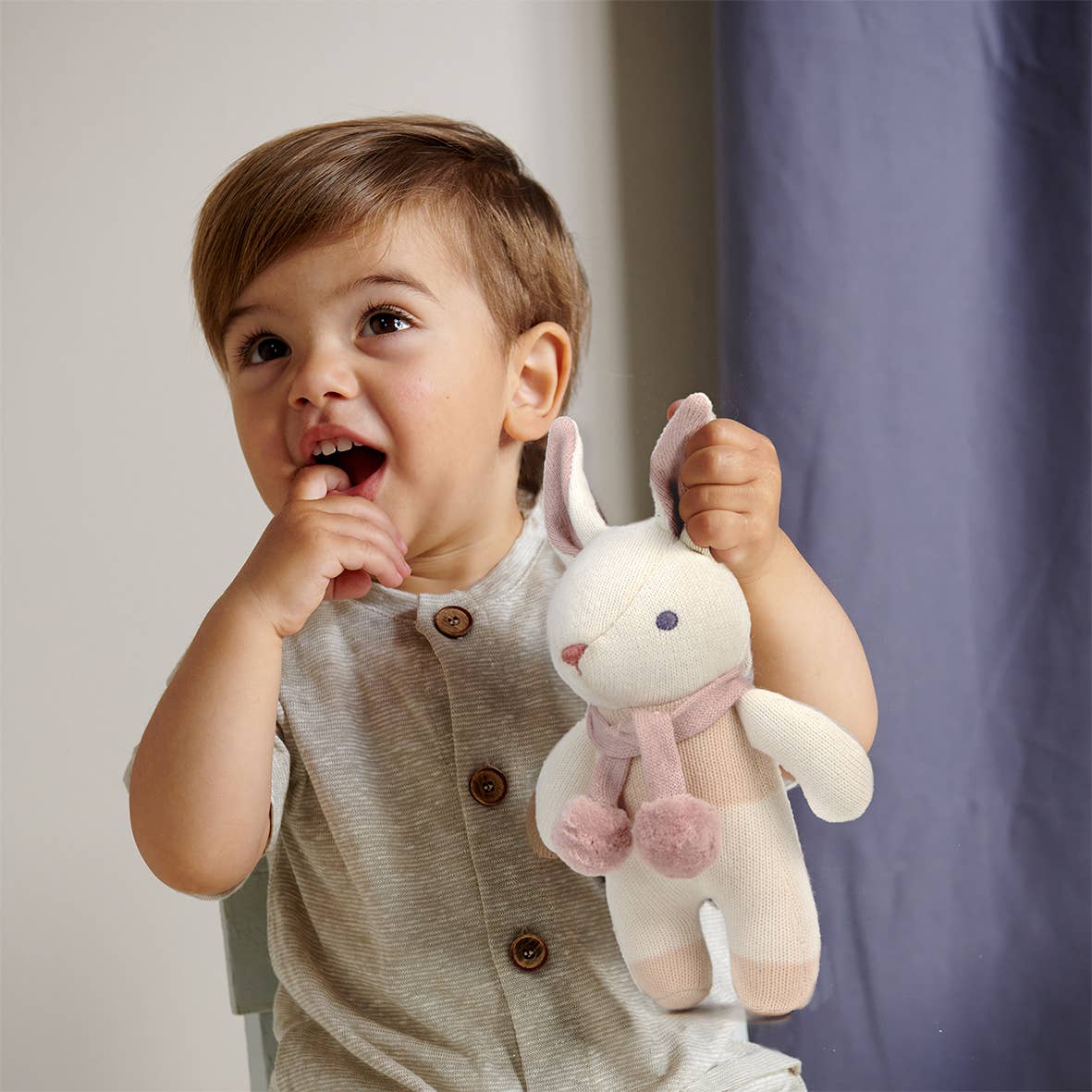 Baby Threads Cream Gift Set - Organic Rattle + Comforter - Rose and Friends