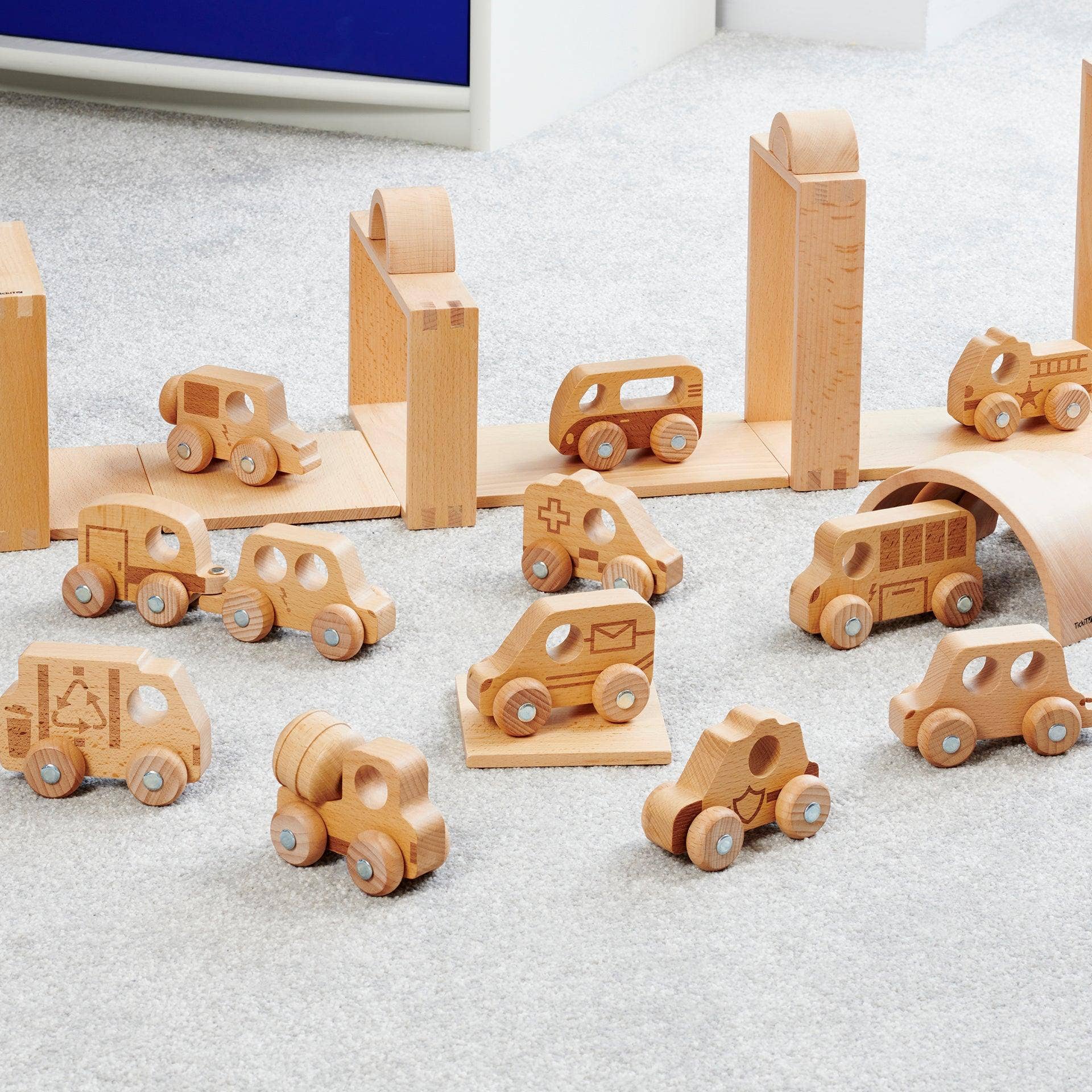 Natural Wooden Vehicles Set - Pk12 - Rose and Friends