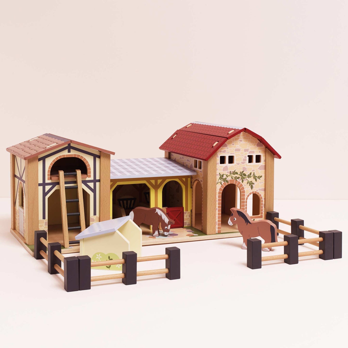 Wooden Farmyard Stables - Rose and Friends