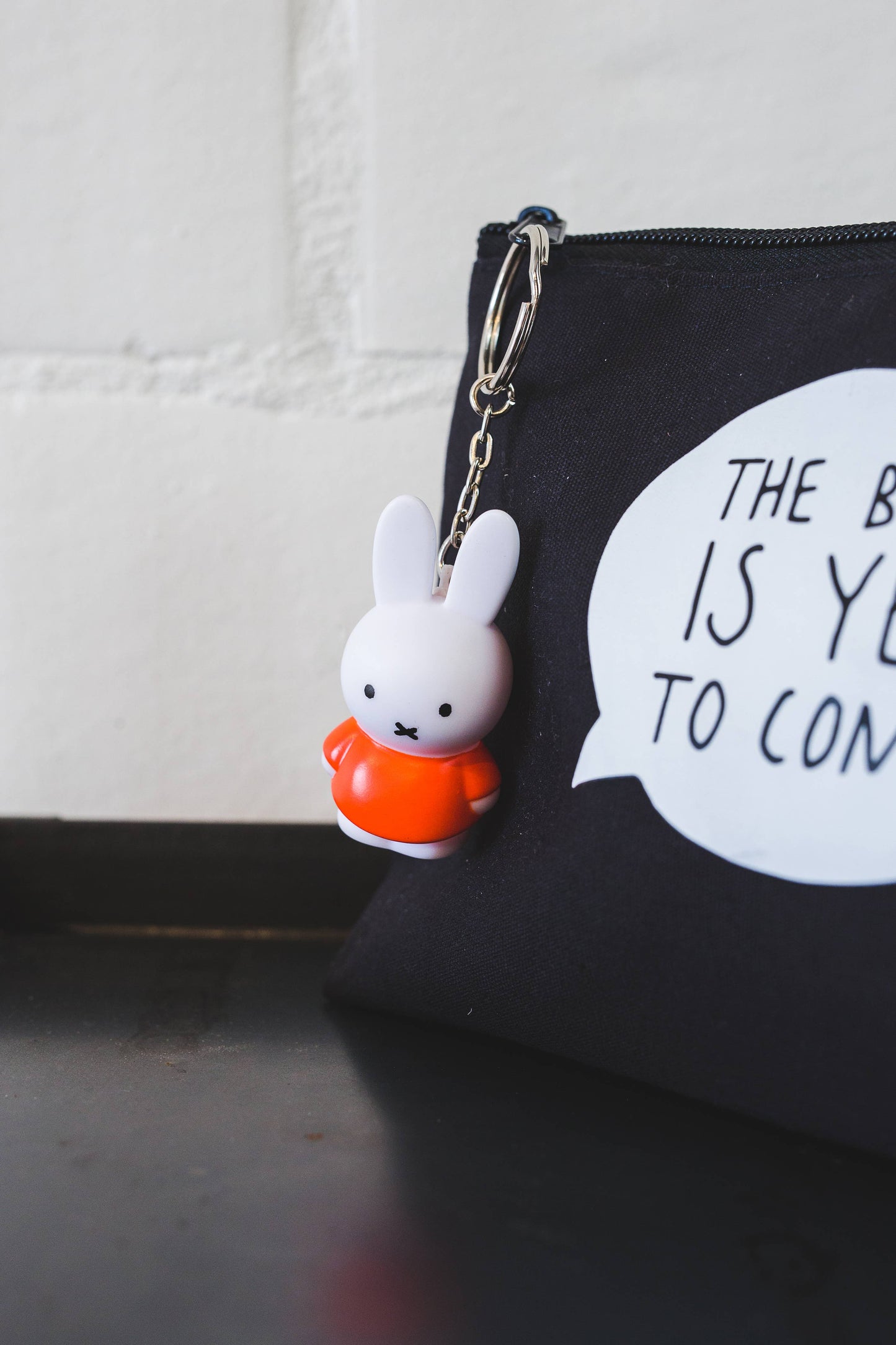 Miffy Classic Keyring - Red - 6cm - Rose and Friends