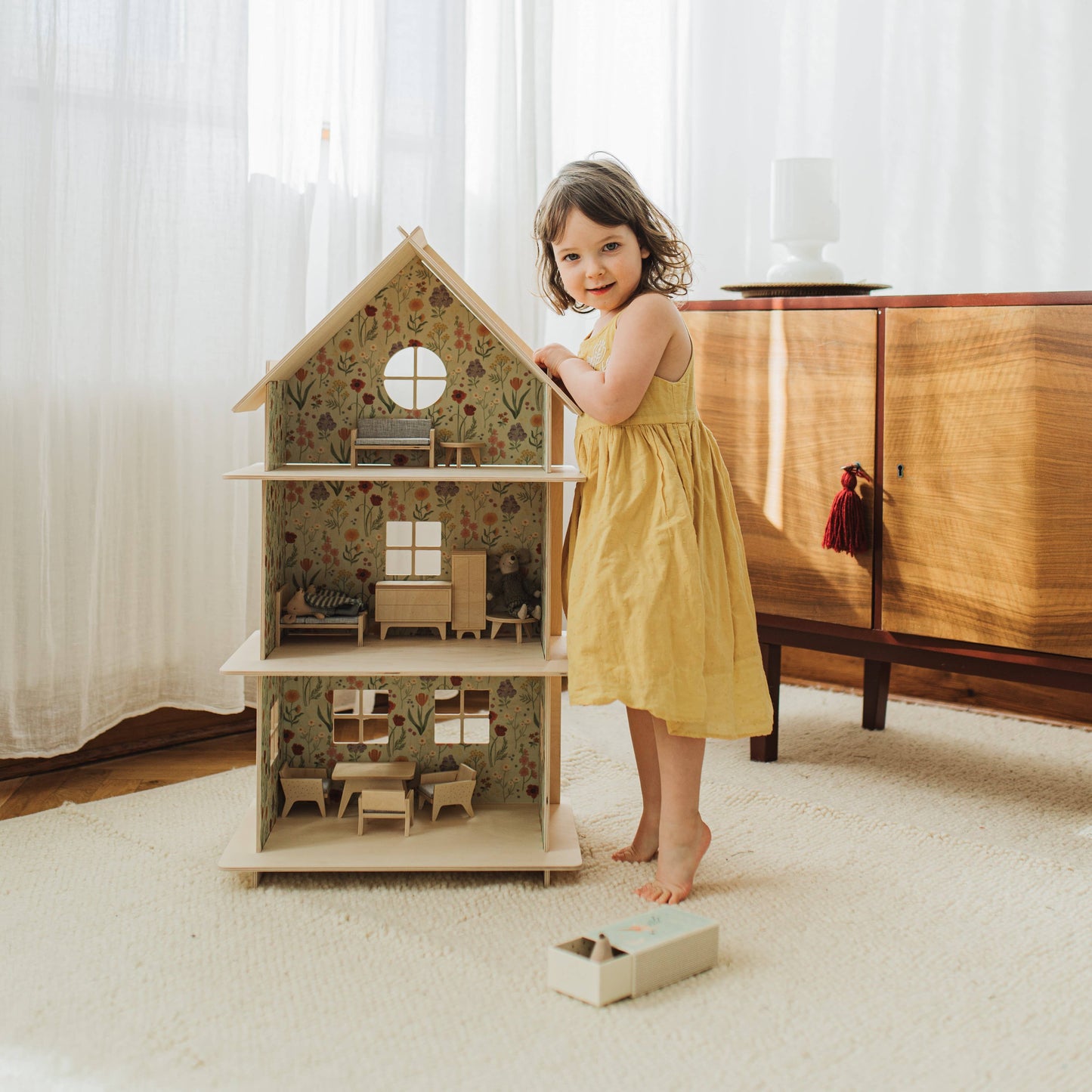 Modular Wooden Dollhouse / Modern dollhouse - Rose and Friends