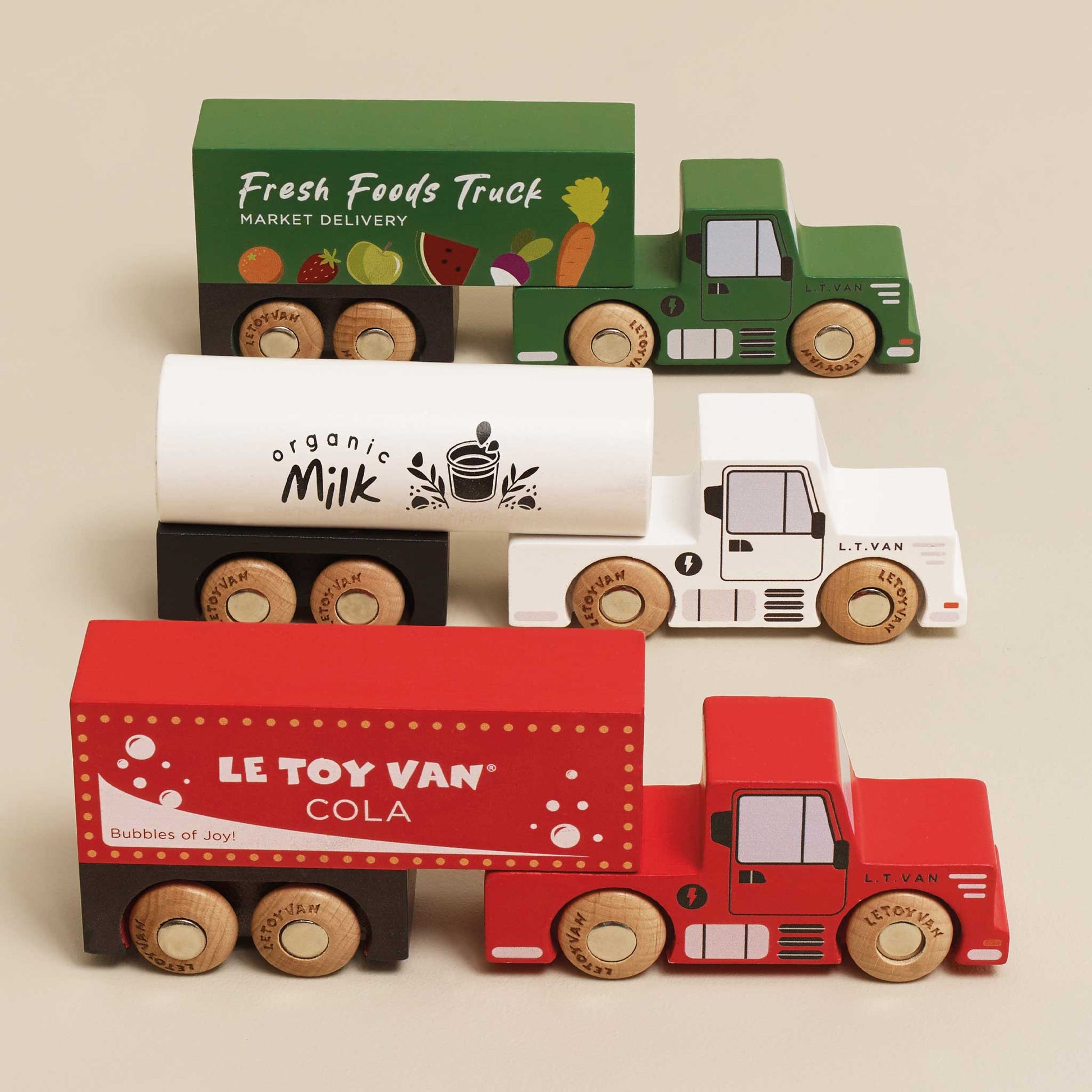 Wooden Trailer Truck Set - Rose and Friends