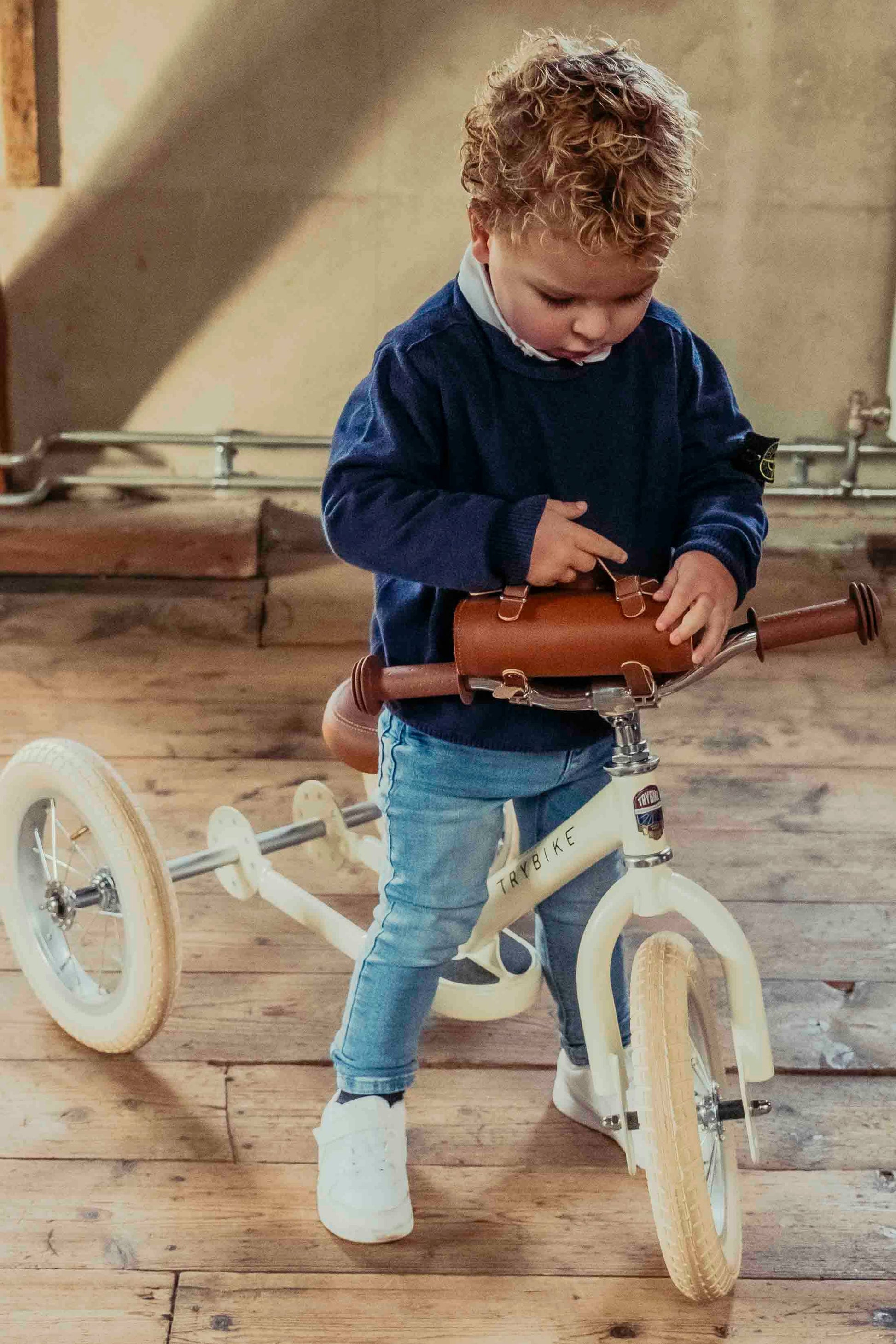 Trybike - Matte 2 In 1 Balance Bike / Trike - Vintage Cream - Rose and Friends
