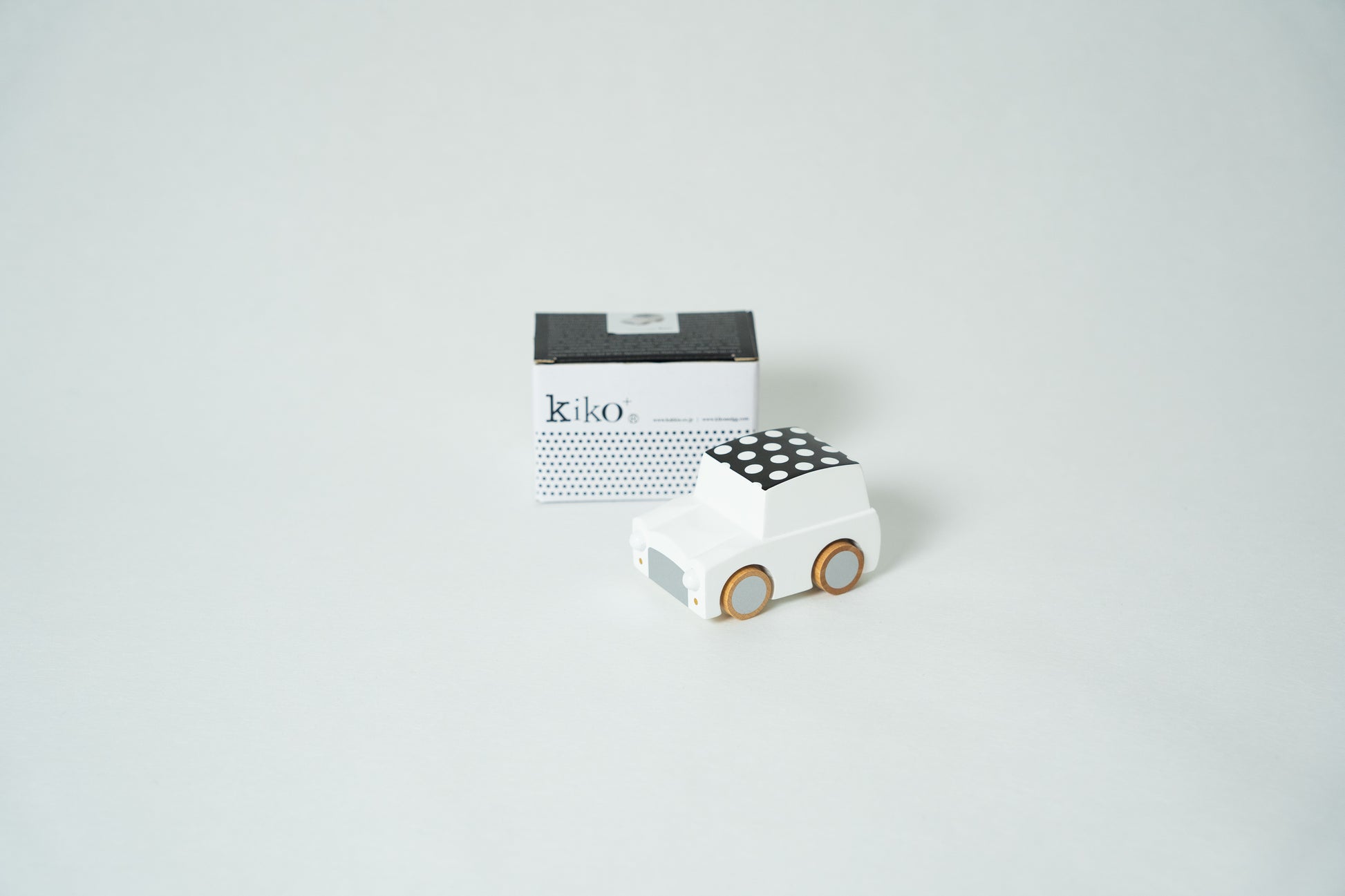 Kiko & gg Wooden Toy - Kuruma Car (Dot White) - Rose and Friends