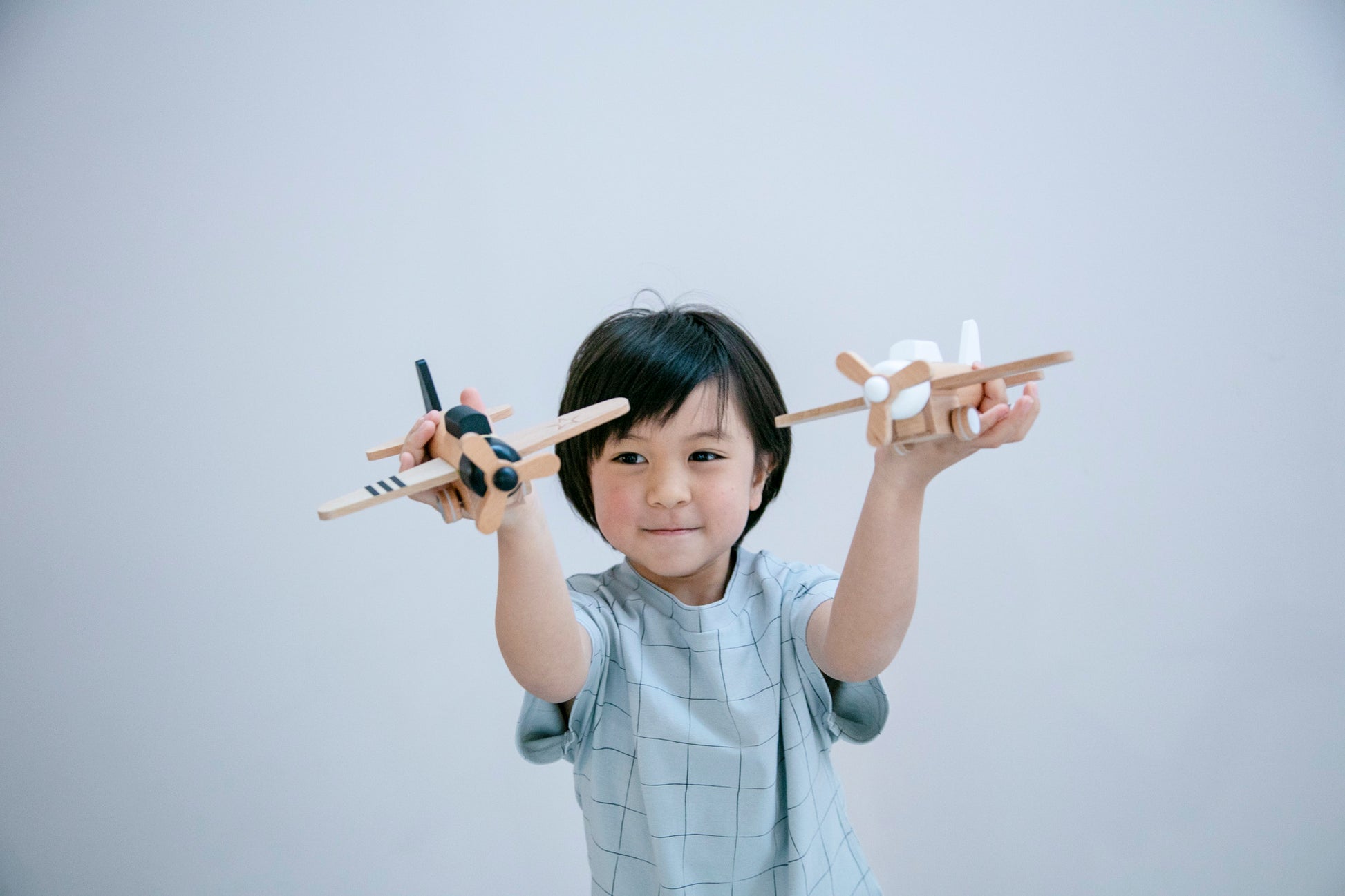Kiko & gg Wooden Toy - Hikoki Propeller Plane (White) - Rose and Friends