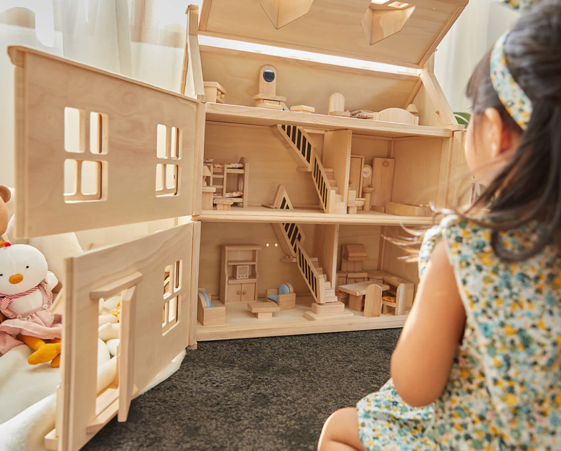 Bathroom Classic - Wooden Doll's House Furniture PlanToys - Rose and Friends