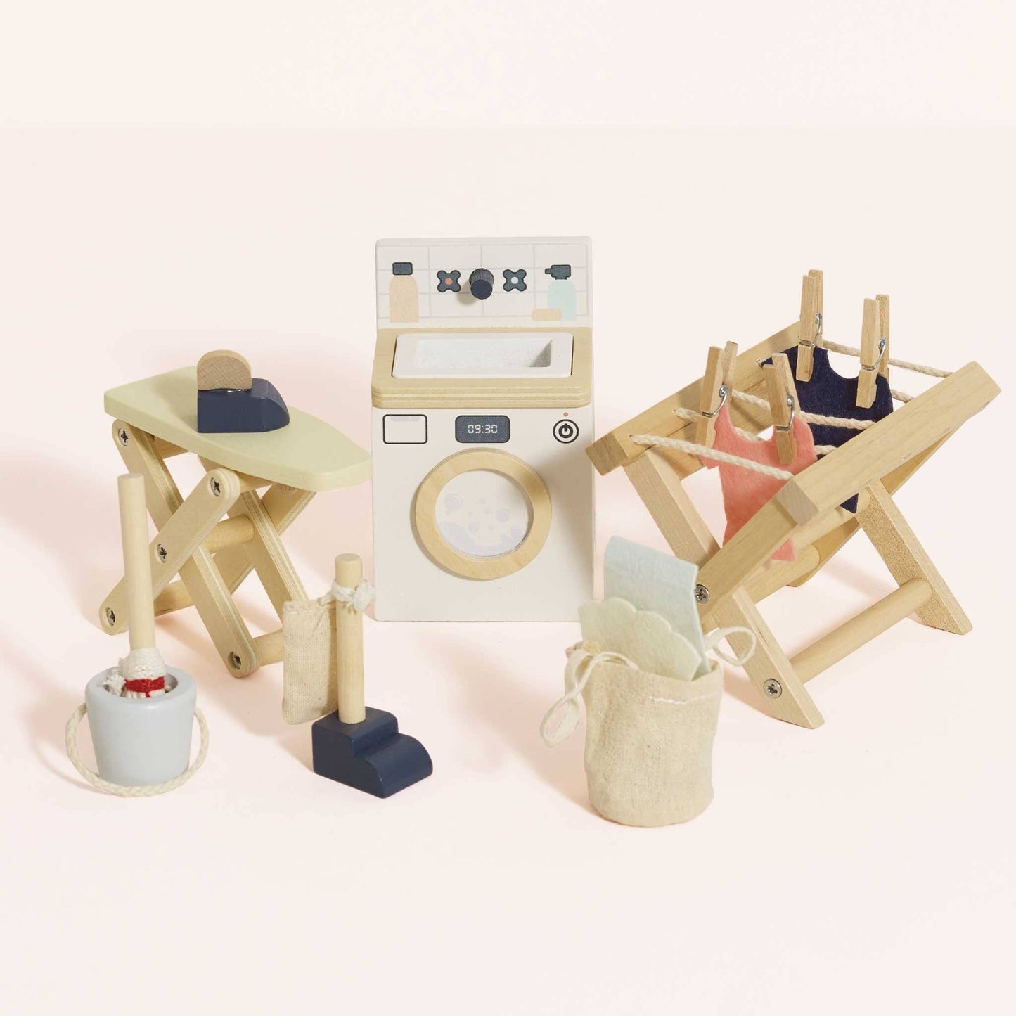 Wooden Dolls House Laundry Room - Rose and Friends