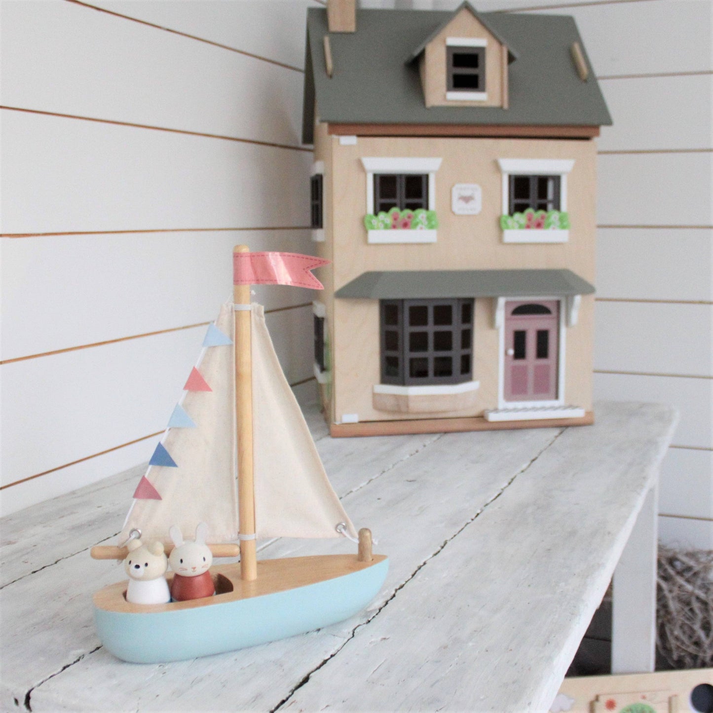 Sailway Wooden Toy Boat with Bubble and Squeak Dolls - Rose and Friends