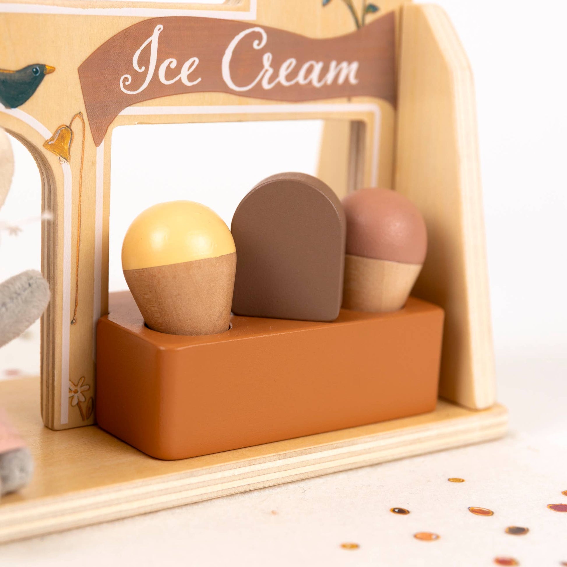 Egmont Toys Ice Cream Shop Mini Friends - Rose and Friends