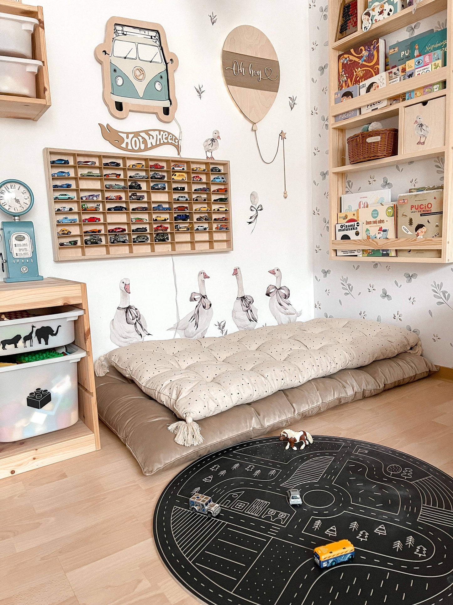 Roadway Chalkboard, wooden toy with chalk - Rose and Friends