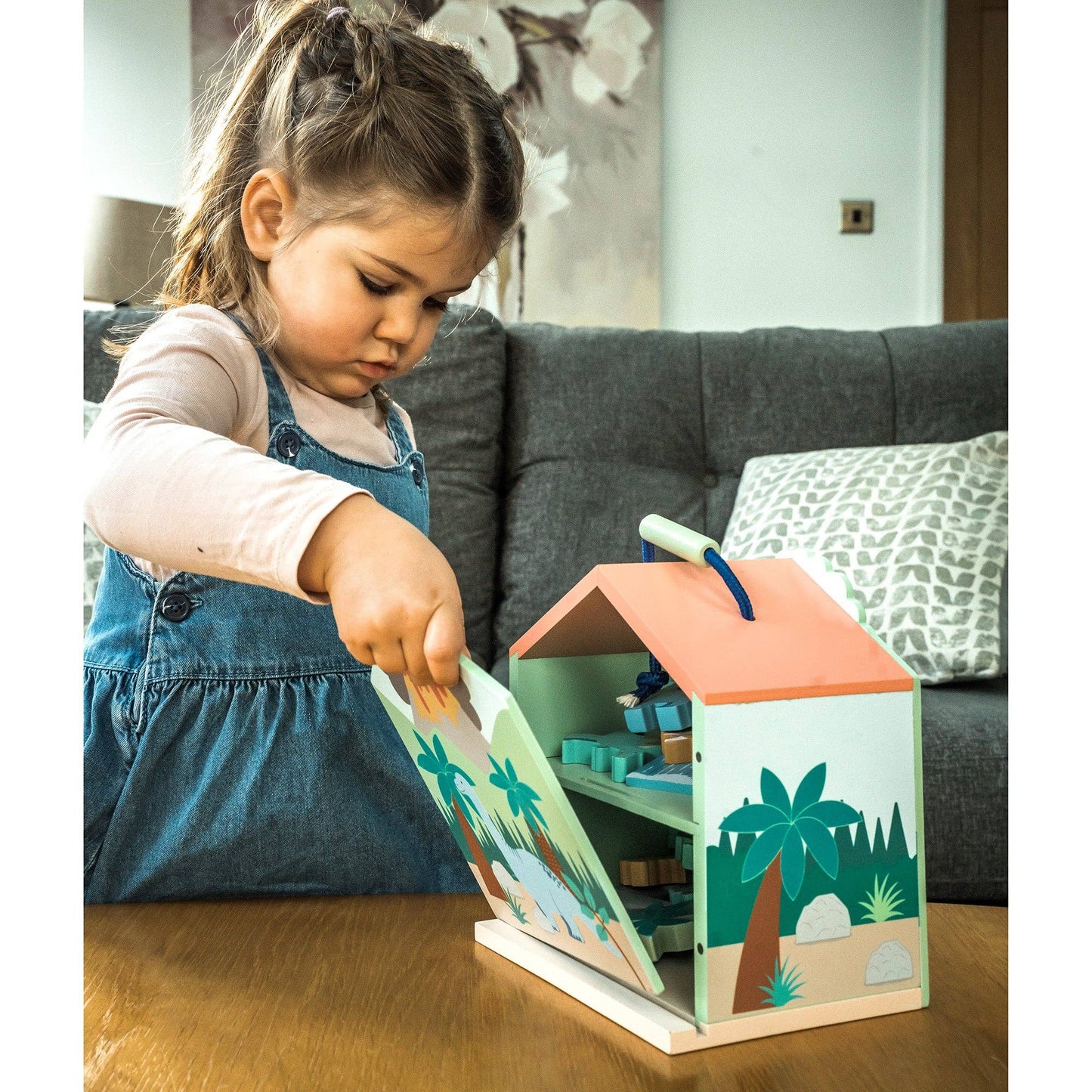 NEW Dinosaur Play Set - Rose and Friends